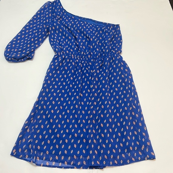 Women’s one shoulder blue dress 100% polyester lined size medium - Picture 1 of 5